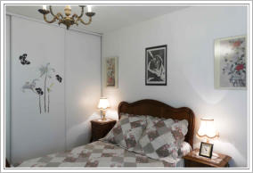 CHAMBRE 2  // ARMOIRE ENCASTRE 3 PORTES